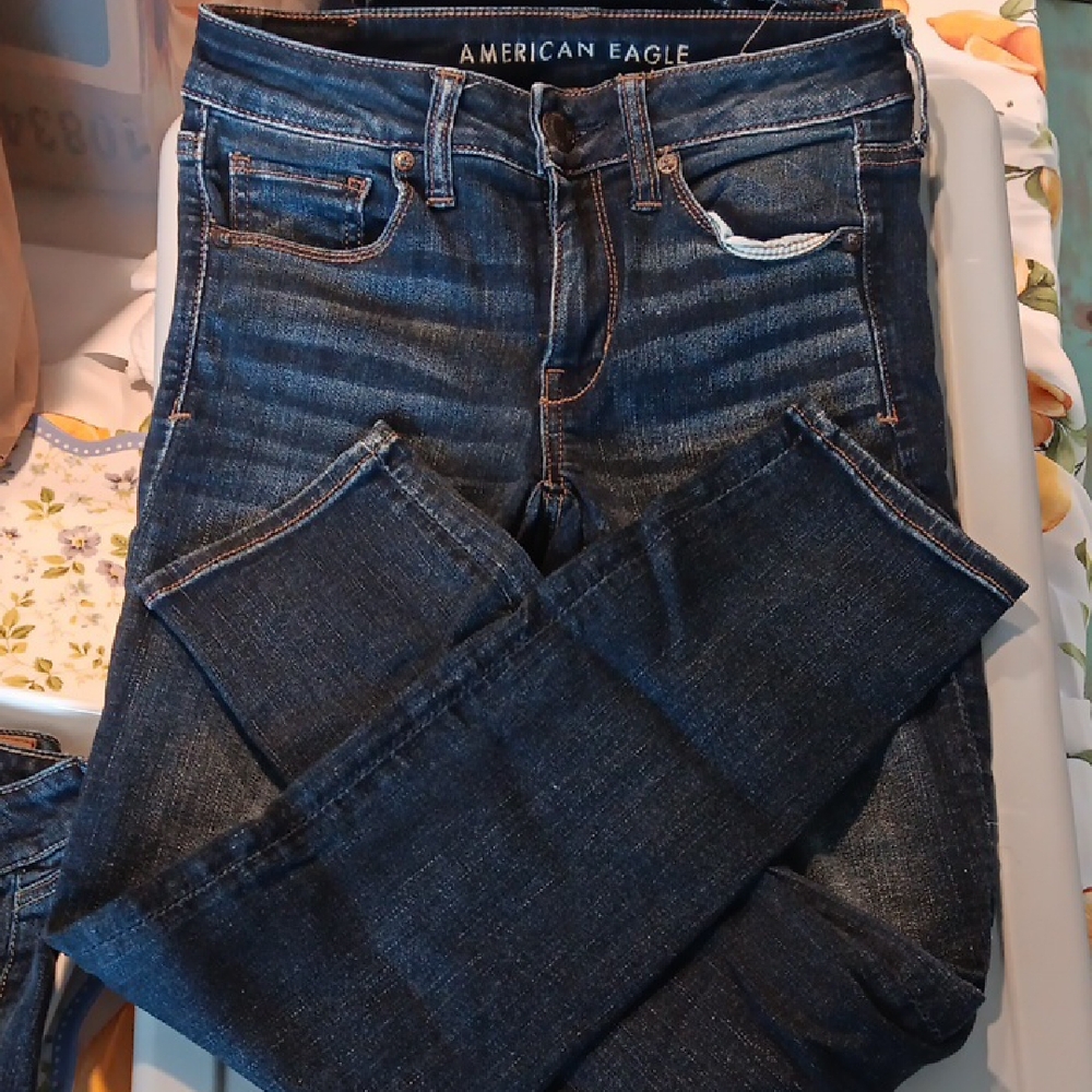 American Eagle Outfitters Women's Dark Blue Skinny Jeans